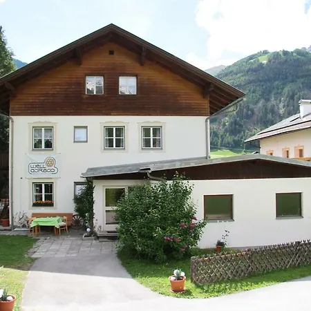 Well-dorado Penzion Kals-am Großglockner